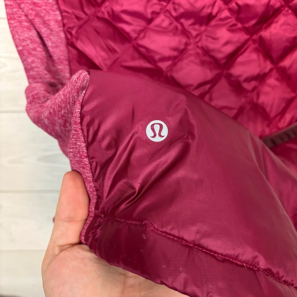 Lululemon Down For a Run Puffer Vest Raspberry Red Size 8 Berry Rumble - Picture 8 of 9